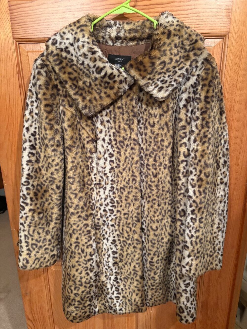 Leopard / Cheetah Print Faux Fur Alfani Women's Coat Size 1X